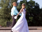 aparade-of-brides-03