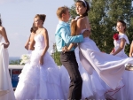 aparade-of-brides-08